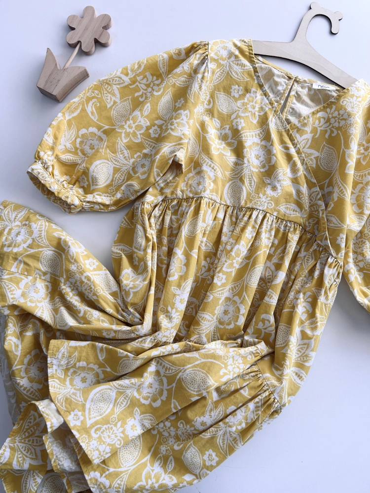 Sukienka 134 cm Next