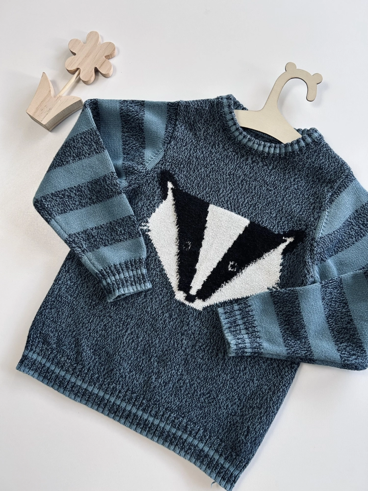 Sweterek 104-110 cm Nutmeg