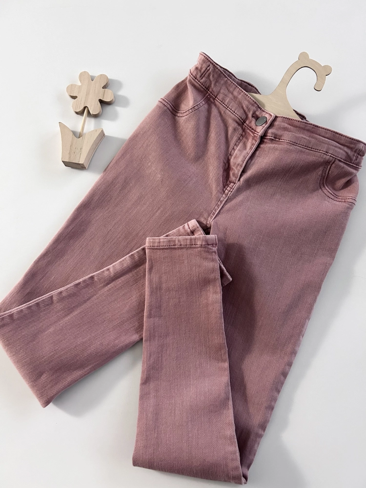 Spodnie jeansowe 146 cm Tu