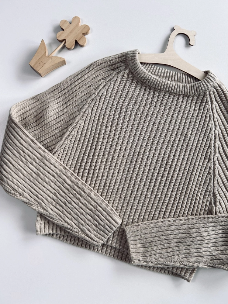 Sweter 146 cm Primark
