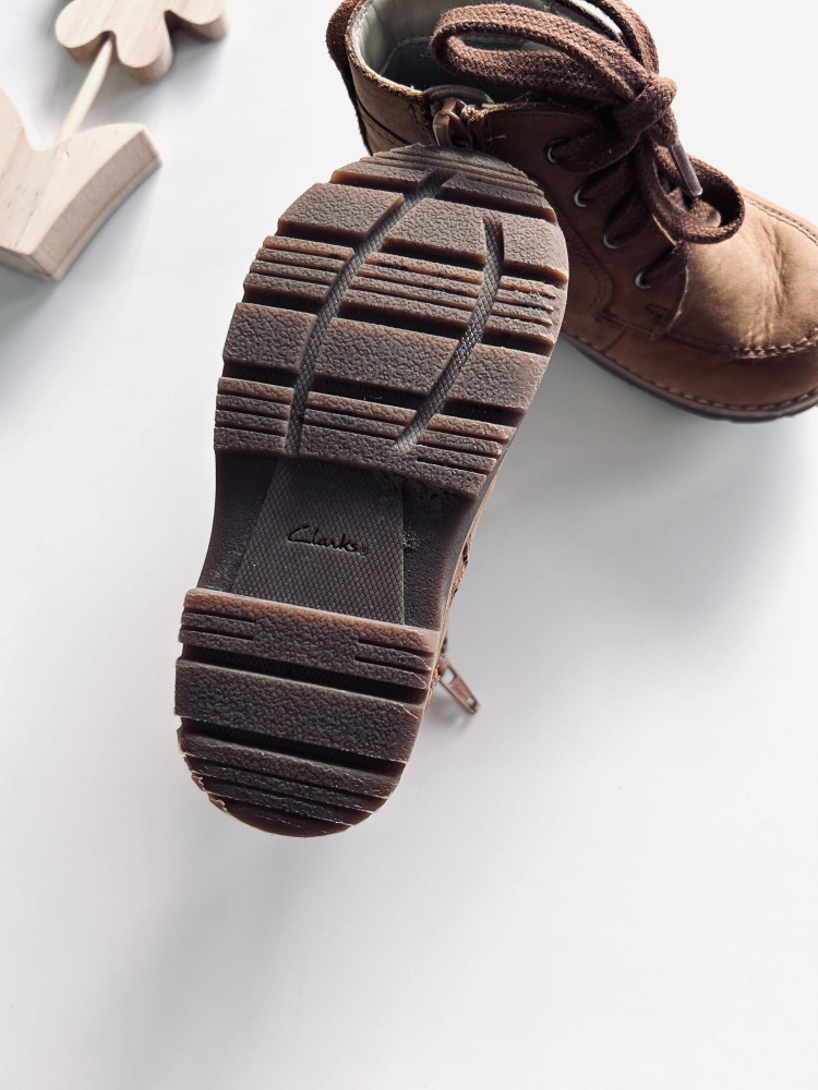 Buty 23 (14,5 cm) Clarks