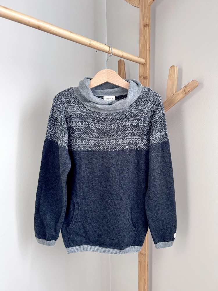 Sweter 110-116 cm Newbie