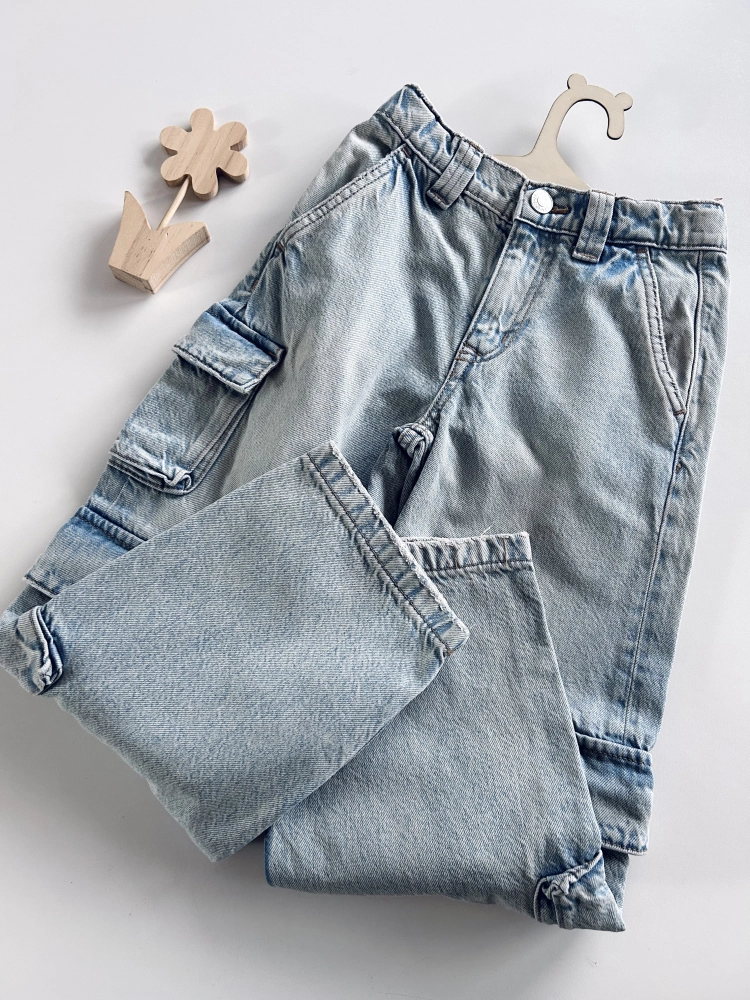 Spodnie jeansowe 128 cm Zara
