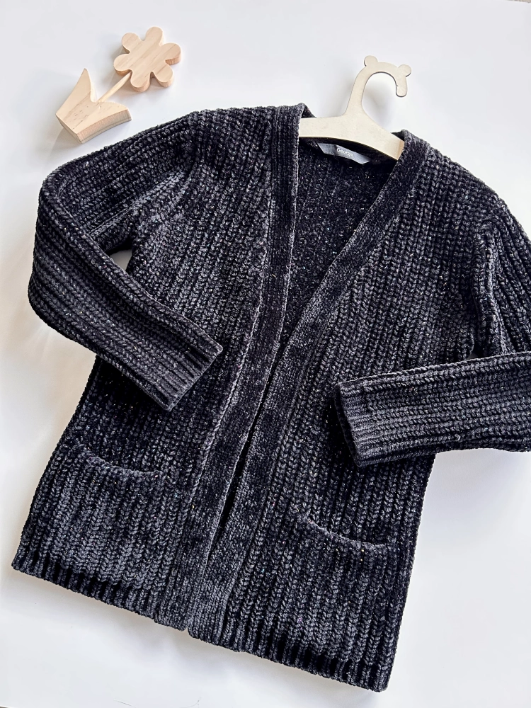 Sweter 122-128 cm George