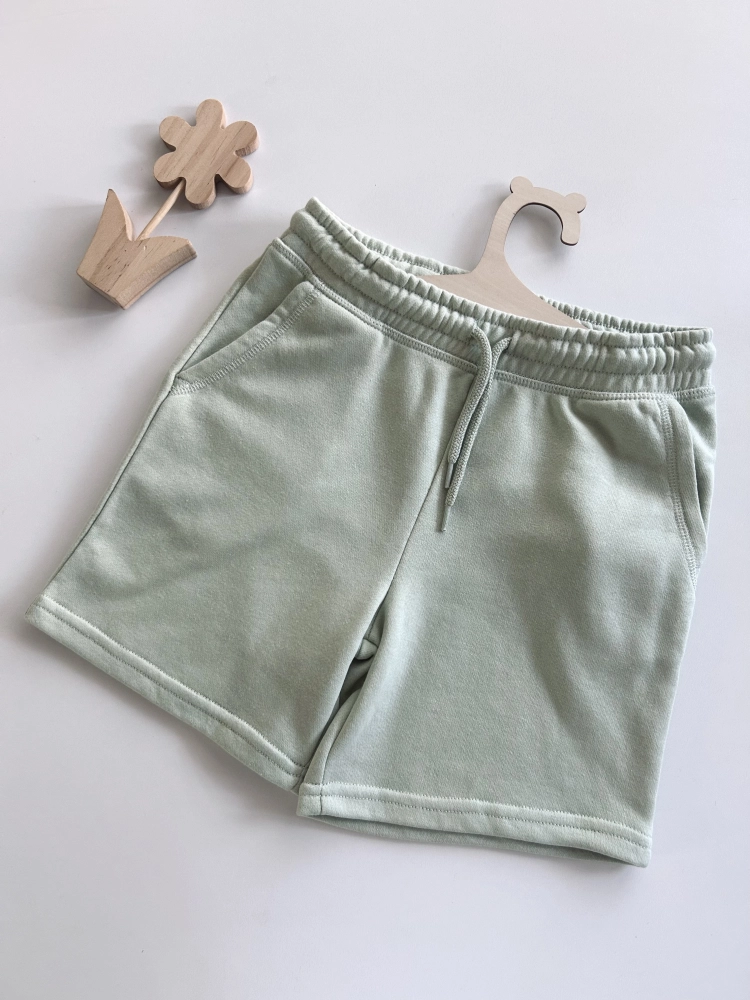 Spodenki 122 cm Primark