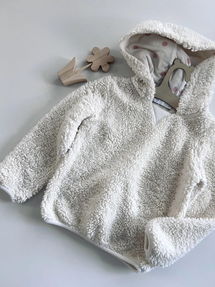 Bluza z kapturem 110-116 cm M&S