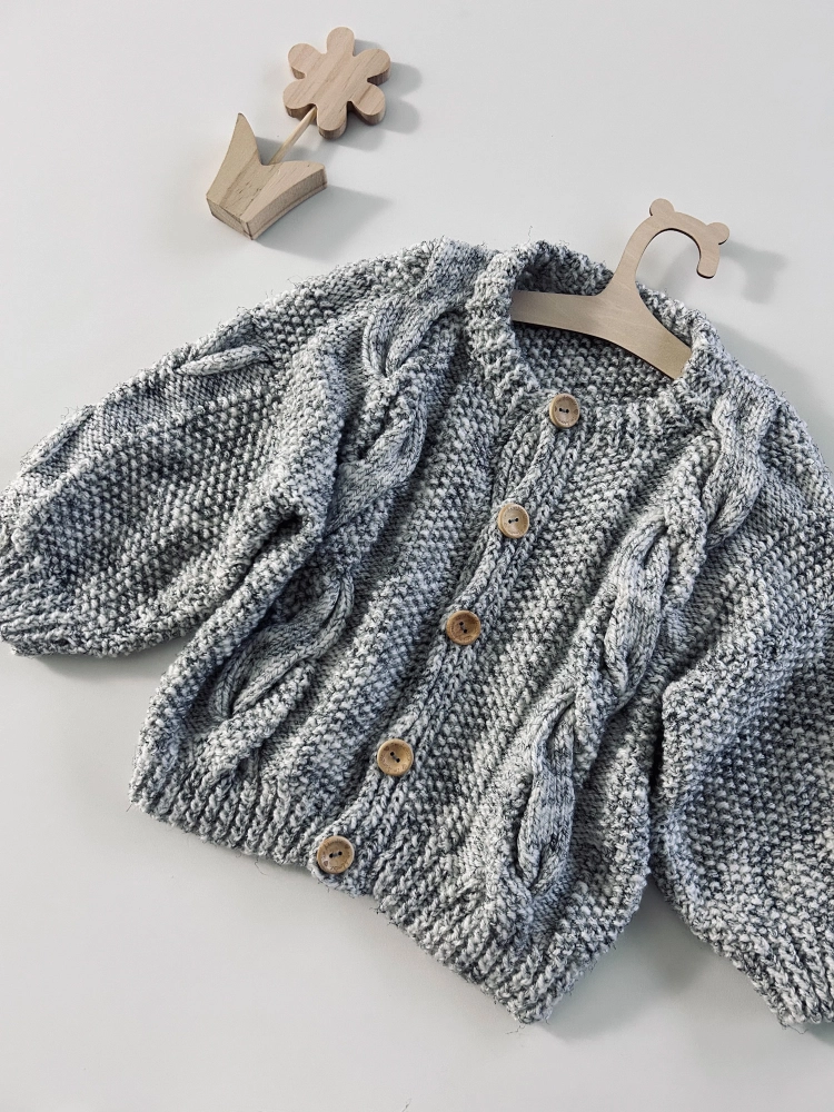 Sweterek 92-98 cm Handmade