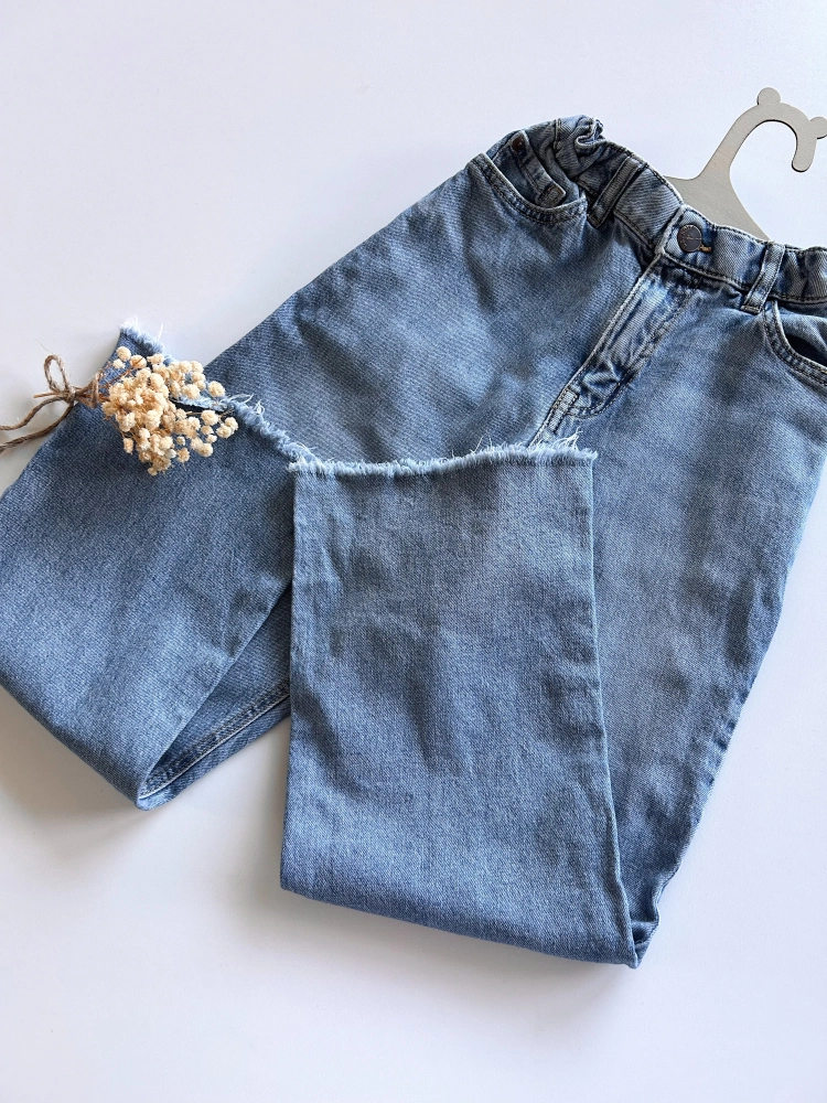Spodnie jeansowe 140 cm Lindex