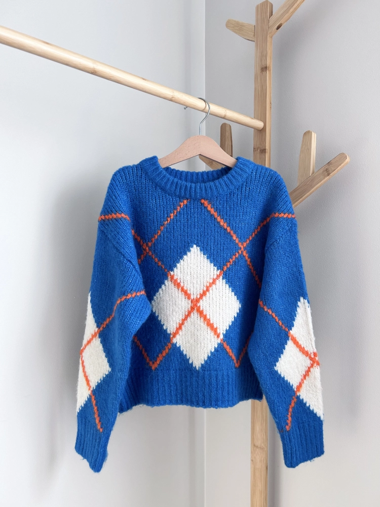 Sweter 134-140 cm Xoxo