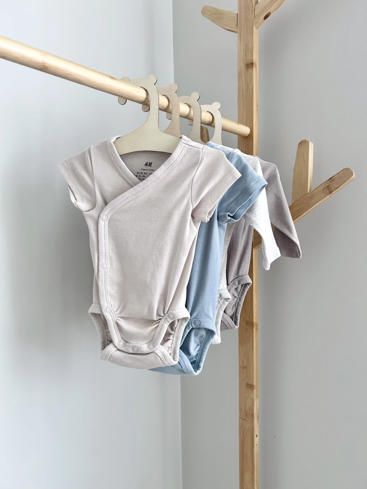 Body kpl. 50-56 cm H&M