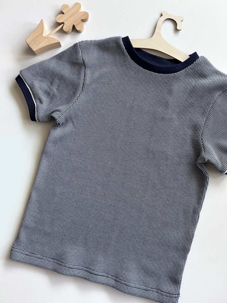 T-shirt/ Bluzka 122-128 cm George