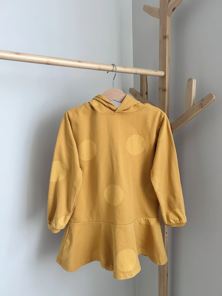 Sukienka z kapturem 98-104 cm Minimarket