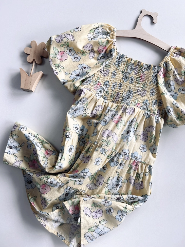 Sukienka 116 cm Primark