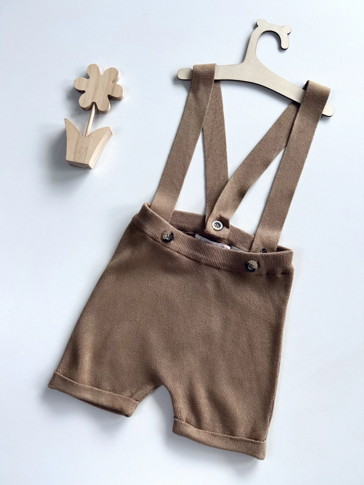 Spodenki na szelkach 98 cm Flink