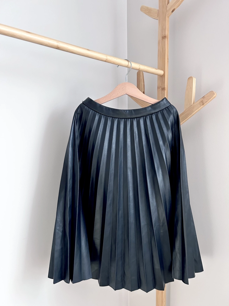 Spódnica 134-140 cm Zara